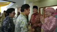 Gubernur Bank Indonesia (BI) Perry Warjiyo mengadakan open house di kediamannya, Jumat (15/6/2018). (Yayu Agustini Rahayu/Merdeka.com)