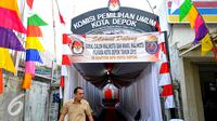 Suasana hari pertama pendaftaran calon Pilkada 2015 di kantor KPU Kota Depok masih terlihat sepi, Jakarta, Minggu (26/7/2015). Diperkirakan para pasangan bakal calon Walikota akan mulai mendaftar diri pada Senin (27/7) besok.(Liputan6.com/Yoppy Renato)
