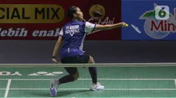 Pebulutangkis tunggal putri Indonesia, Putri Kusuma Wardani harus menelan kekalahan pada laga pertama Indonesia Open 2024. (Liputan6.com/Herman Zakharia)