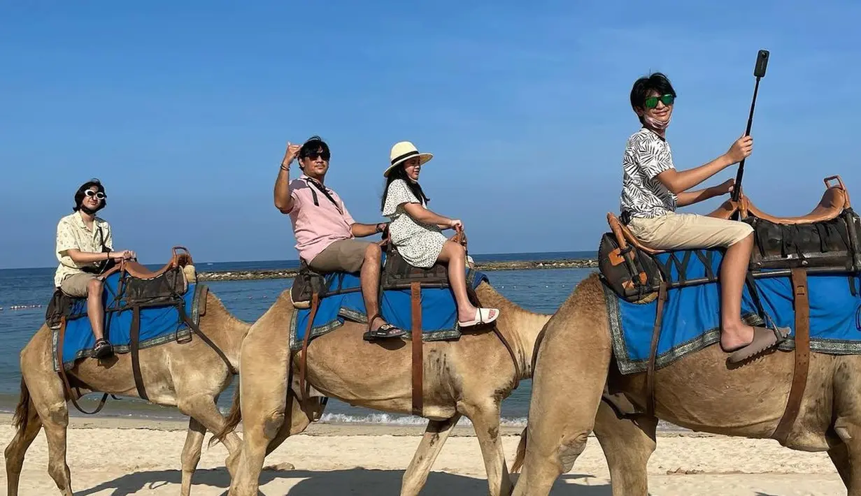 Andre Taulany Liburan ke Bali (Instagram/andreastaulany)