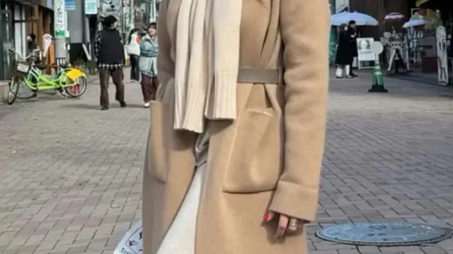 Momen Tak Terduga, Maia Estianty dan Irwan Mussry Diusir Saat Foto Depan Tokyo Tower. (instagram/maiaestiantyreal)