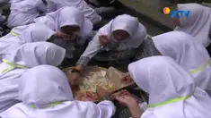 Mereka mendeklarasikan ajakan untuk stop bullying, karena sebagian di antara mereka pernah menjadi korban bully di sekolah. 