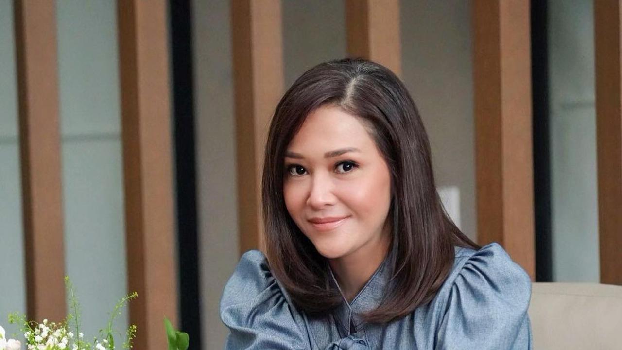 7 Potret Maia Estianty saat Pakai Simpel Dress, Bisa Jadi Inspirasi