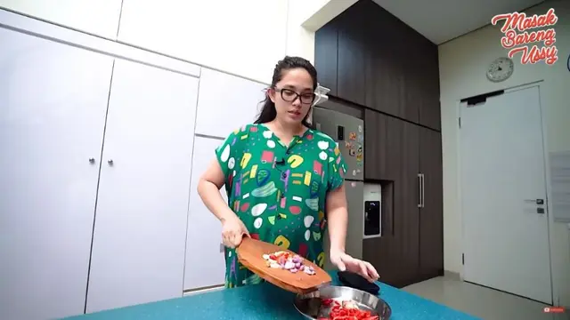 Dapur Ussy Sulistiawaty