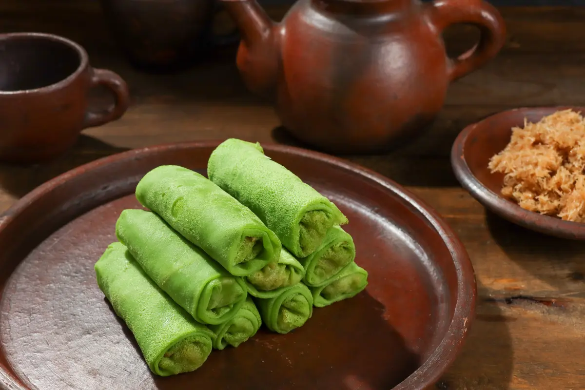 kue dadar gulung pandan