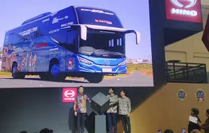 Raja Jalanan Baru, Hino Rilis Bus RM 280 di GIIAS 2026