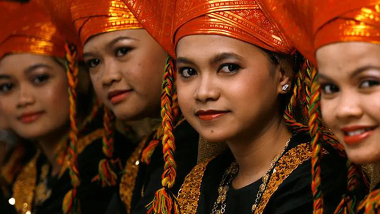 Wanita di 9 Daerah Ini Punya Kuasa Lebih Tinggi dari Lelaki