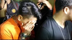 Tersangka RA yang merupakan mucikari prostitusi kelas atas mengatakan bahwa, ia memulai bisnis prostitusi artis atas dasar permintaan temannya. Dan ia pun yakin tak akan tertangkap polisi karena hal ini.