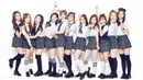 I.O.I merupakan grup yang terbentuk dari perserta Produce 101 Season 1. Mereka debut pada April 2016 dan bubar pada Januari 2017. (Foto: koreaboo.com)