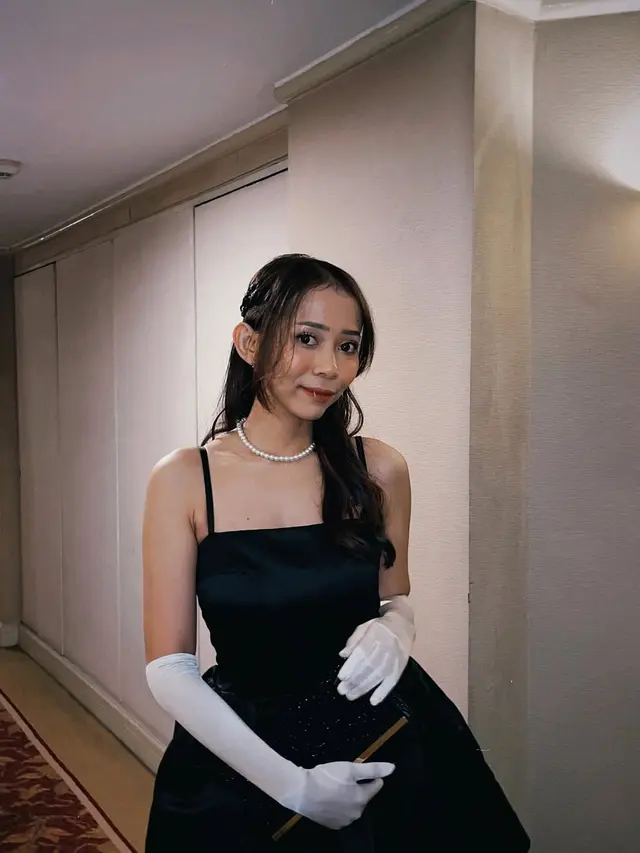 007605300_1750006734-Christy_Raina_0.jpg