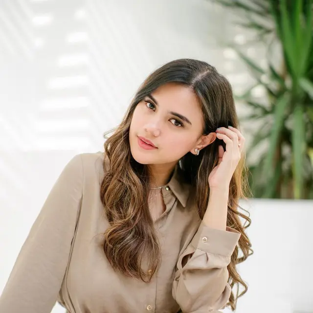 6 Artis yang Pernah Berseteru dengan Ibunda, Ibu Indah Permatasari Akui Sakit Hati