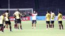 Widodo C. Putro memimpin latihan tim Sriwijaya FC jelang laga Torabika SC 2016 melawan Persija Jakarta di Stadion Utama Gelora Bung Karno, Kamis (23/6/2016). (Bola.com/Nicklas Hanoatubun)