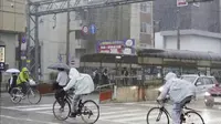 Topan Mawar Hantam Jepang Tewaskan 1 Orang, Ribuan Orang Diimbau Mengevakuasi Diri