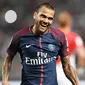 5. Dani Alves - Bek Paris Saint-Germain (Brasil). (AFP/Franck Fife)