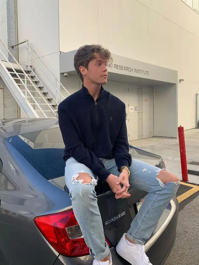 Jamie Miller. (Instagram/ jamiemillmusic)