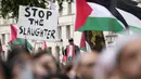 Serangan Israel di hampir seluruh wilayah Gaza sejak 7 Oktober 2023 menciptakan krisis kemanusiaan akut. Sedikitnya 67 anak-anak telah meninggal karena kelaparan di Gaza sejak Oktober 2023, dengan lebih dari 650.000 anak di bawah usia lima tahun menghadapi kondisi malnutrisi parah dan mengancam jiwa dalam beberapa pekan mendatang akibat terus ditolaknya akses terhadap makanan, obat-obatan, dan bahan bakar. (CARLOS JASSO/AFP)