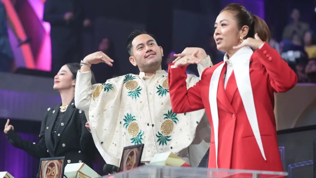 Dewi Perssik - Nassar - Soimah