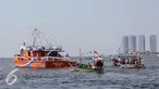 Teras BRI Kapal saat berlayar di Muara Angke, Jakarta, Selasa (4/8/2015). Teras BRI Kapal untuk menjangkau masyarakat pesisir Kepulauan. (Liputan6.com/Faizal Fanani)