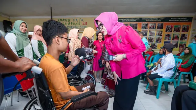 Lewat ATENSI Kemensos, Penyandang Disabilitas Psikososial Hasilkan Karya