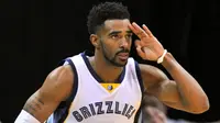 Potnt guard Memphis Grizzlies, Mike Conley, mencetak rekor kontrak termahal sepanjang sejarah NBA. (Bola.com/Twitter/NBCSports)