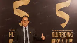 Dirut PT GTS yang juga Waketum PSSI, Joko Driyono, saat menghadiri Awarding Night TSC 2016 di Hotel Aryaduta Bandung, Jawa Barat, Minggu (8/1/2017). (Bola.com/Vitalis Yogi Trisna)