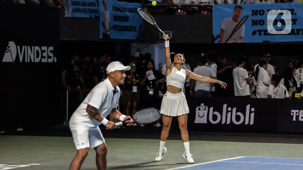 Dion / Enzy Menang Meyakinkan Lawan Gading / Wulan di Tiba Tiba Tenis