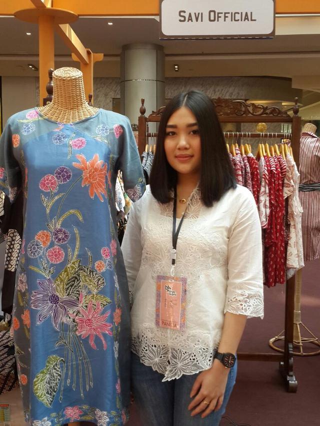  Batik  Peranakan dengan Warna  warna  Cerah Sangat Cocok 