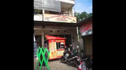 Minggu (10/8/2014) siang, lokasi penangkapan terduga teroris di kawasan Jatiasih, Kota Bekasi, sudah terlihat sepi. (Liputan6.com/Faizal Fanani)