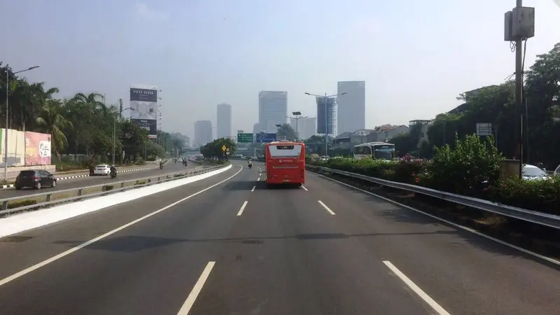 Simulasi untuk Asian Games 2018 dilakukan Direktur Lalu Lintas (Dirlantas) Polda Metro Jaya Kombes Yusuf bersama Wakil Kepala Dinas Perhubungan dan Transportasi (Dishubtrans) DKI Jakarta Sigit Widjatmoko