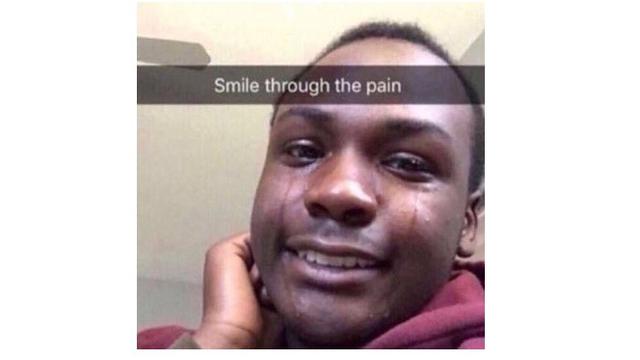 Foto menangis (Sumber: Twitter/ @tumblerstarbuck)