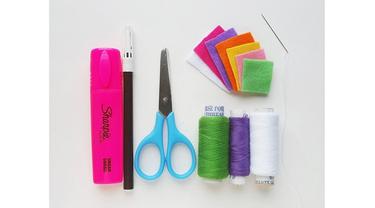 Cara Membuat Boneka dari Kain Flanel