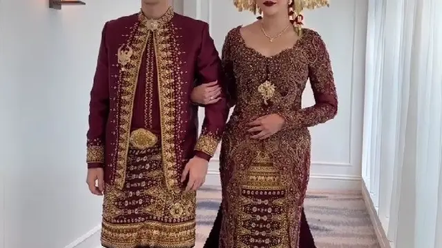 Penampilan Dewi Paramita saat Resepsi (credit: instagram/ayungberinda)