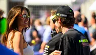 Valentino Rossi bersama Francesca Sofia Novello. (Jure Makovec / AFP)