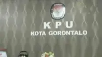 811 ribu lembar surat suara pemilihan gubernur dan wakil gubernur Gorontalo yang dicetak di Makassar telah tiba di enam kabupaten kota. 