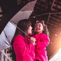 ilustrasi ibu dan anak bahagia/Photo by lucas souza from Pexels
