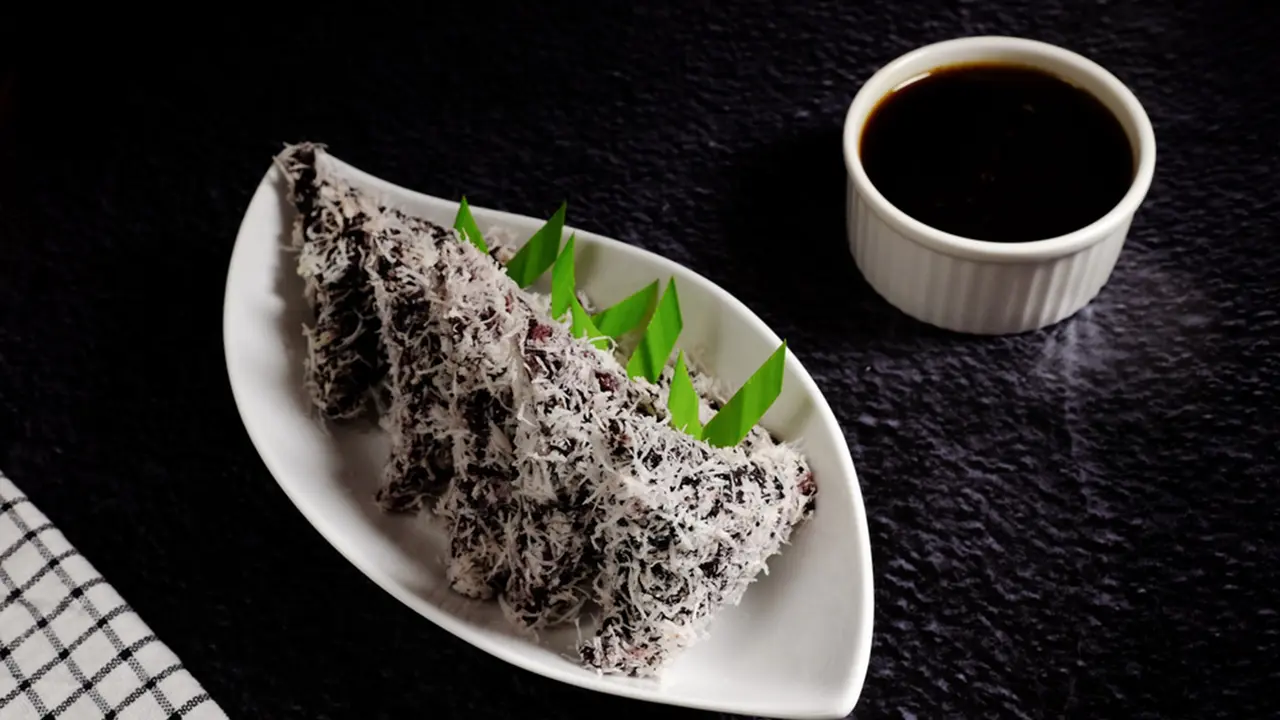 lupis ketan hitam