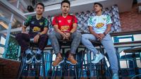Jersey Timnas Futsal Indonesia yang diproduksinya oleh apparel asal Solo, DJ Sport. (Bola.com/Vincentius Atmaja)
