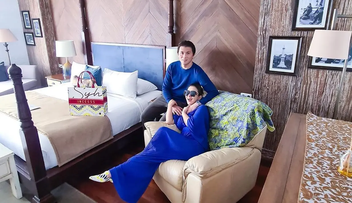 Syahrini dan Reino Barack (Instagram/princessyahrin)