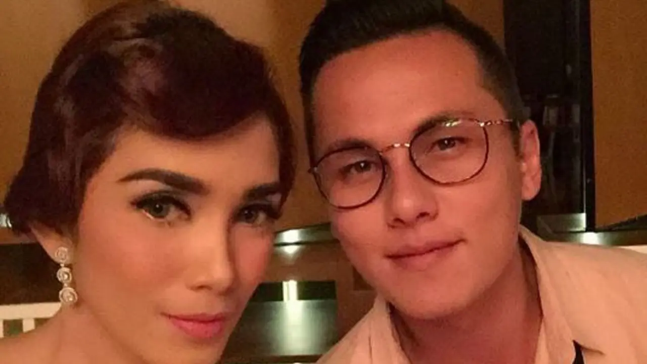 Ussy Sulistiawaty dan Andhika Pratama