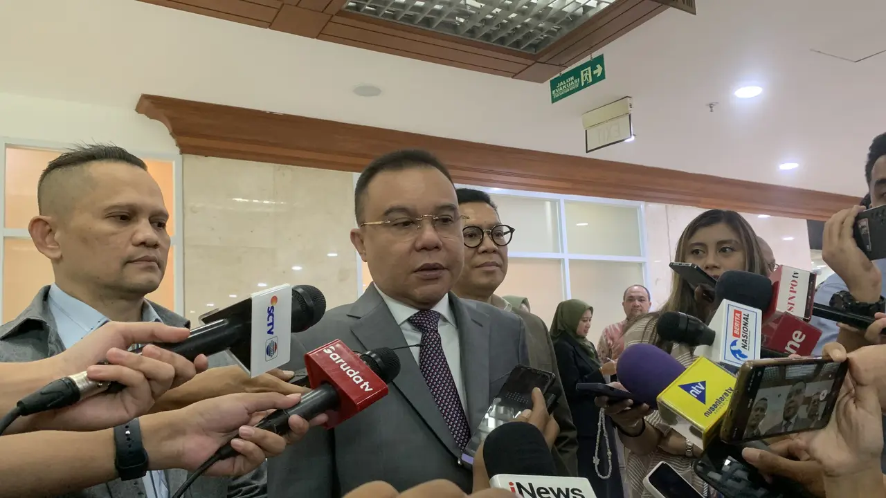 Wakil Ketua Komisi III Sufmi Dasco meminta aksi mogok para hakim tidak menggangu kinerja atau persidangan.