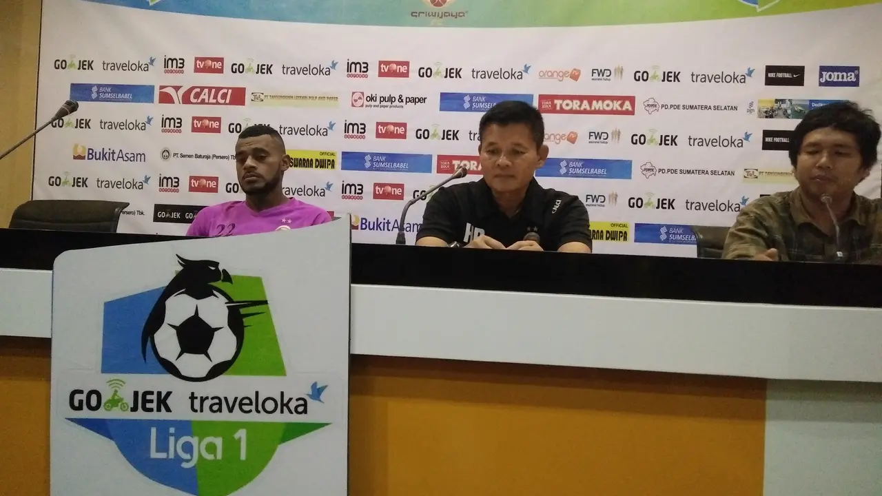 Pelatih Sriwijaya FC Hartono Ruslan