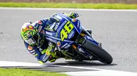 Top 10 Berita Bola: Simpati Biaggi untuk Rossi