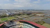 Penampakan GBT Surabaya dari atas. (Dian Kurniawan/Liputan6.com)