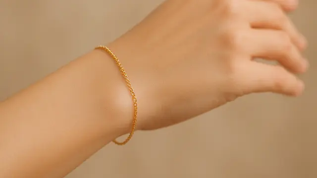 Model Gelang Emas yang Lagi Trend