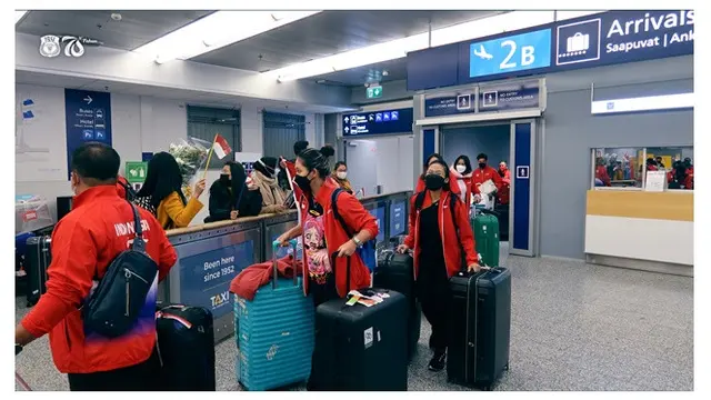 6 Potret Atlet Indonesia Tiba di Finlandia, Siap Berlaga di Sudirman Cup 2021