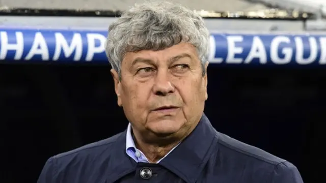 Mircea Lucescu (c) AFP