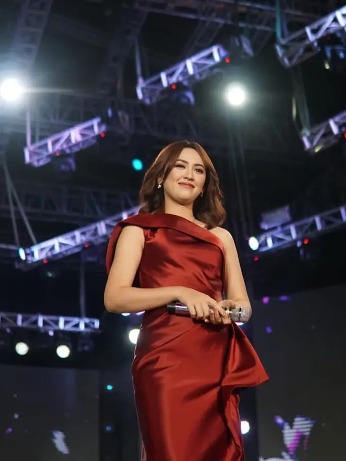 Ada Happy Asmara, 5 Penyanyi Asal Kediri yang Sukses Mencuri Perhatian