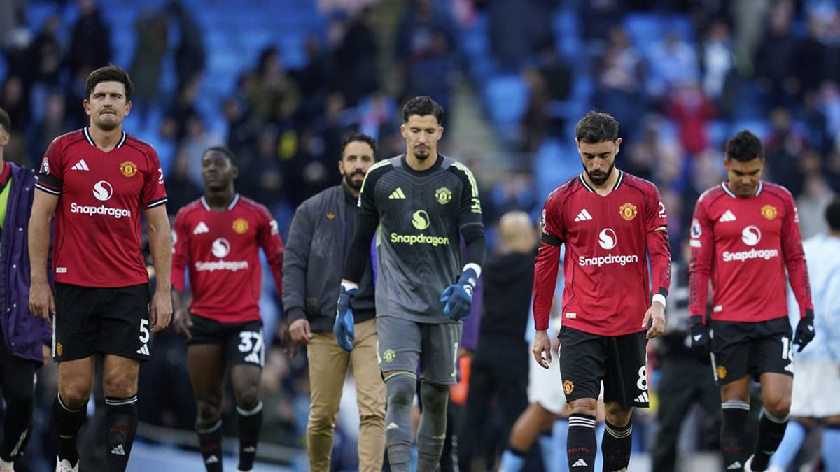 Rating Pemain MU Saat Dihajar Man City: Semua Mengecewakan, Luke Shaw Paling Parah