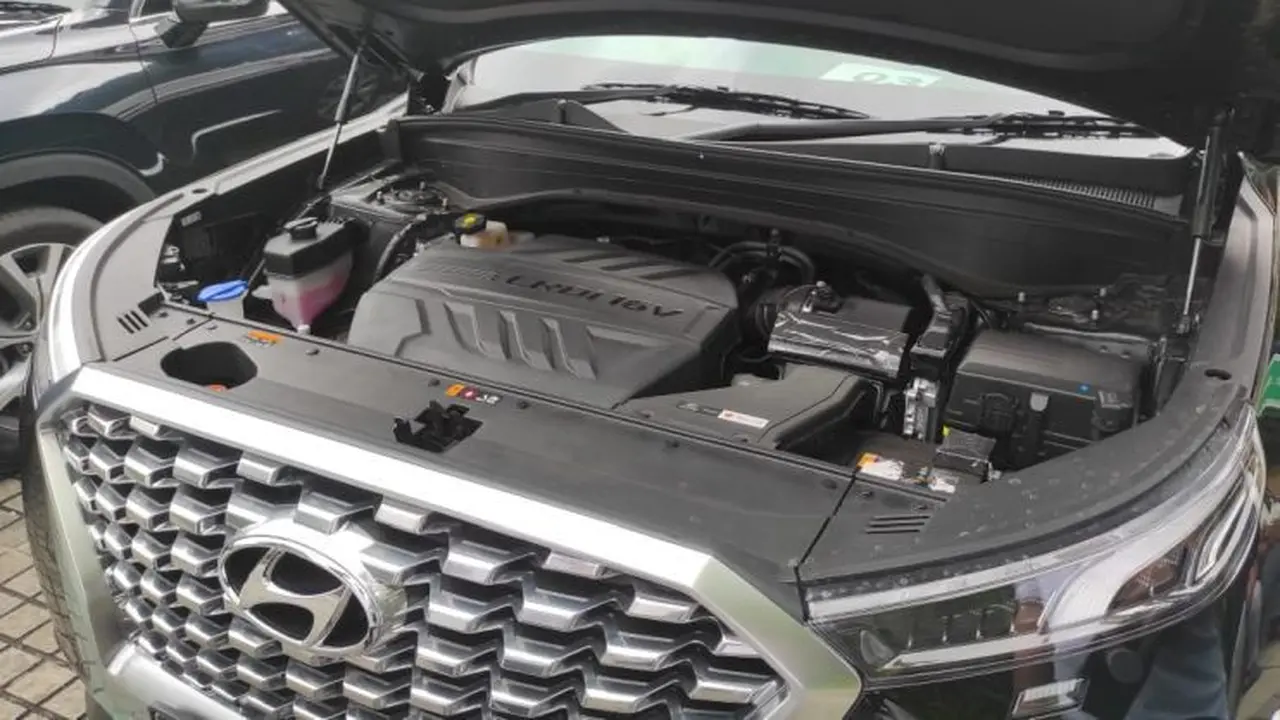 Mesin all new Hyundai Palisade (Arief A/Liputan6.com)