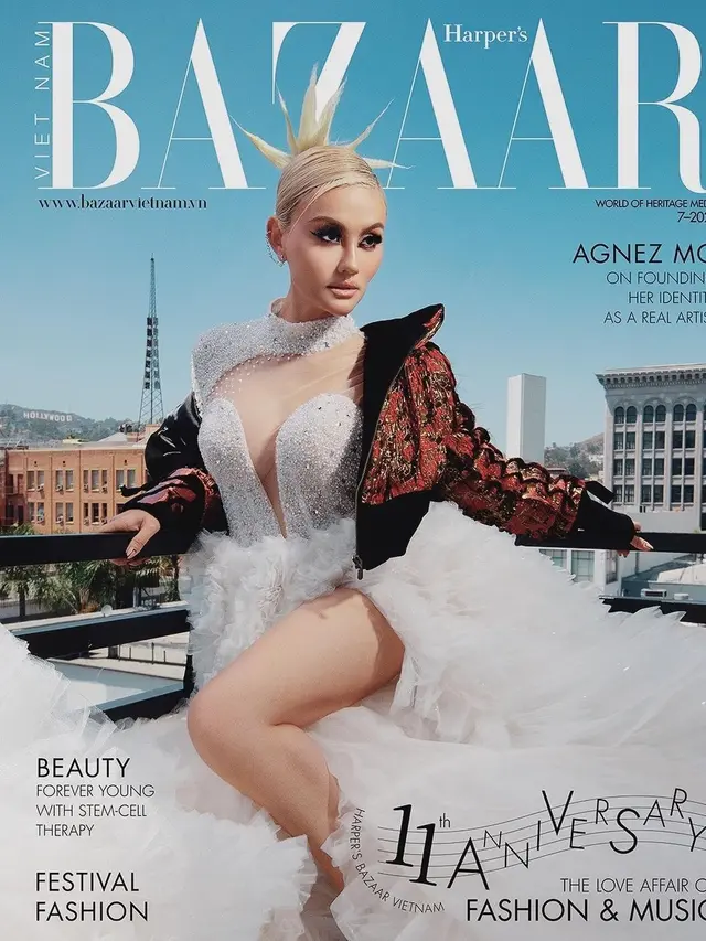 Parade Gaun Agnez Mo di Sampul Bazaar Vietnam Padukan Gaya Glamor dan Streetstyle